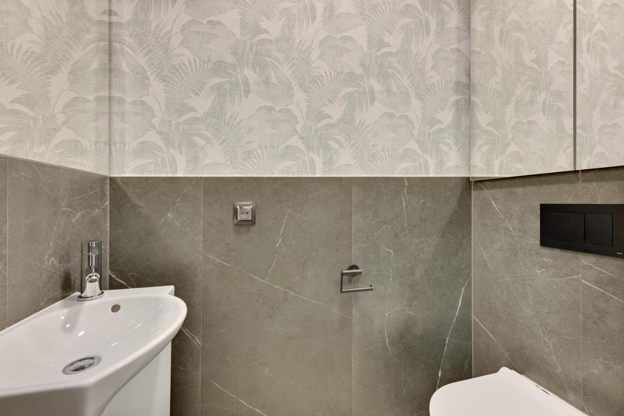 Dom & House - Apartments Old Town Podwale Staromiejskie Гданск Екстериор снимка
